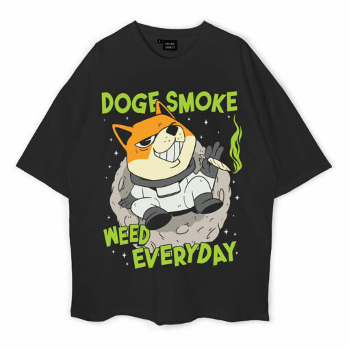 Camiseta Premium Dogecoin Smoker Oversized T-Shirt