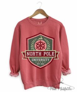 Crimson Comfort Colors North Pole University Christmas – Sweatshirt
