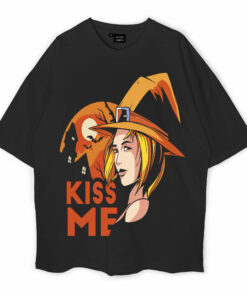 Kiss Me Oversized T-Shirt