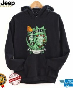 In weed we trust since forever Statue of Liberty parody shirt In weed we trust since forever Statue of Liberty parody shirt