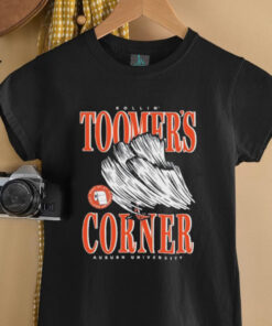 Official Auburn Tigers Rollin’ Toomer’s Corner Meet Me At College And Magnolia T shirts