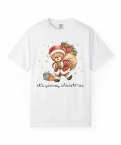 Cottagecore Bear Christmas Tee Shirt for Animal Lover